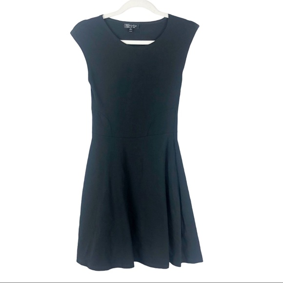 Topshop Dresses & Skirts - TOPSHOP Black Bodycon Skater Dress Sleeveless 4
